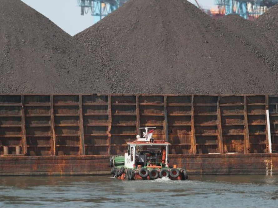 Indonesia's Coal Production Has Half the Target, Reached 346 Million Tons